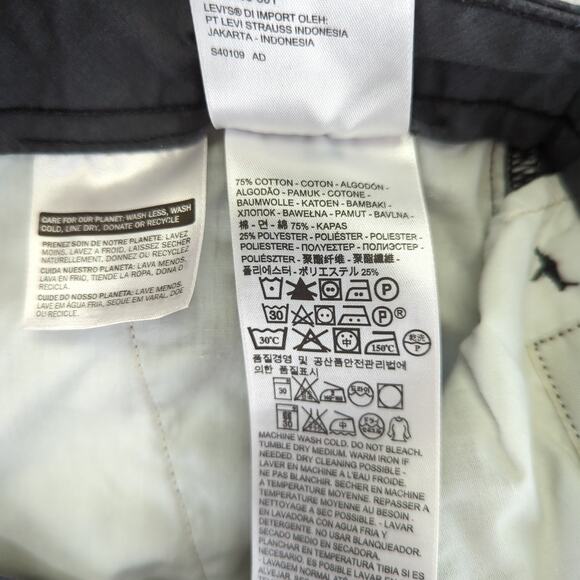 Levi's Cargo Shorts Dark Green Men's Size 36 - Picture 4 of 5